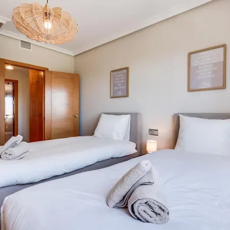 Sea View Near And Marbella - Pool And Private Parking Apartment