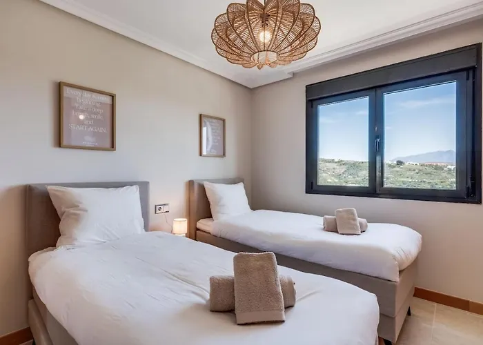 Sea View Near And Marbella - Pool And Private Parking Estepona