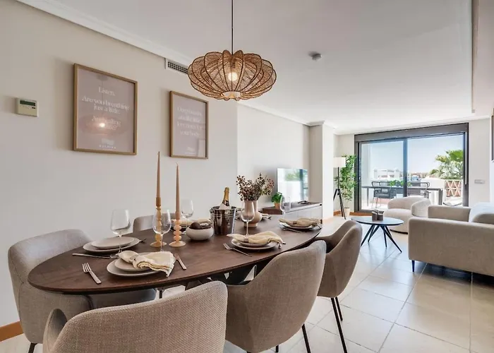 Sea View Near And Marbella - Pool And Private Parking Apartment