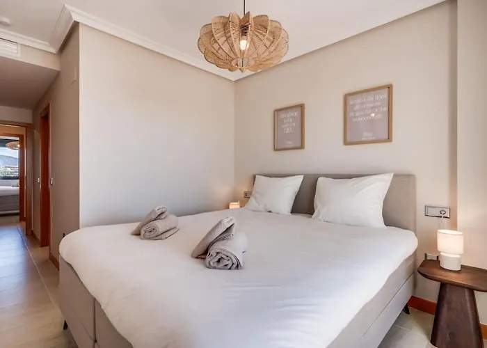 Sea View Near And Marbella - Pool And Private Parking Apartment *