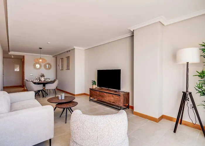 Sea View Near And Marbella - Pool And Private Parking Apartment Estepona